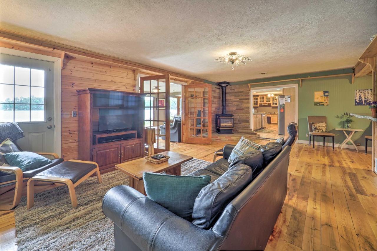13 Mi To Downtown Quiet Lakefront Cottage 트래버스 시티 외부 사진