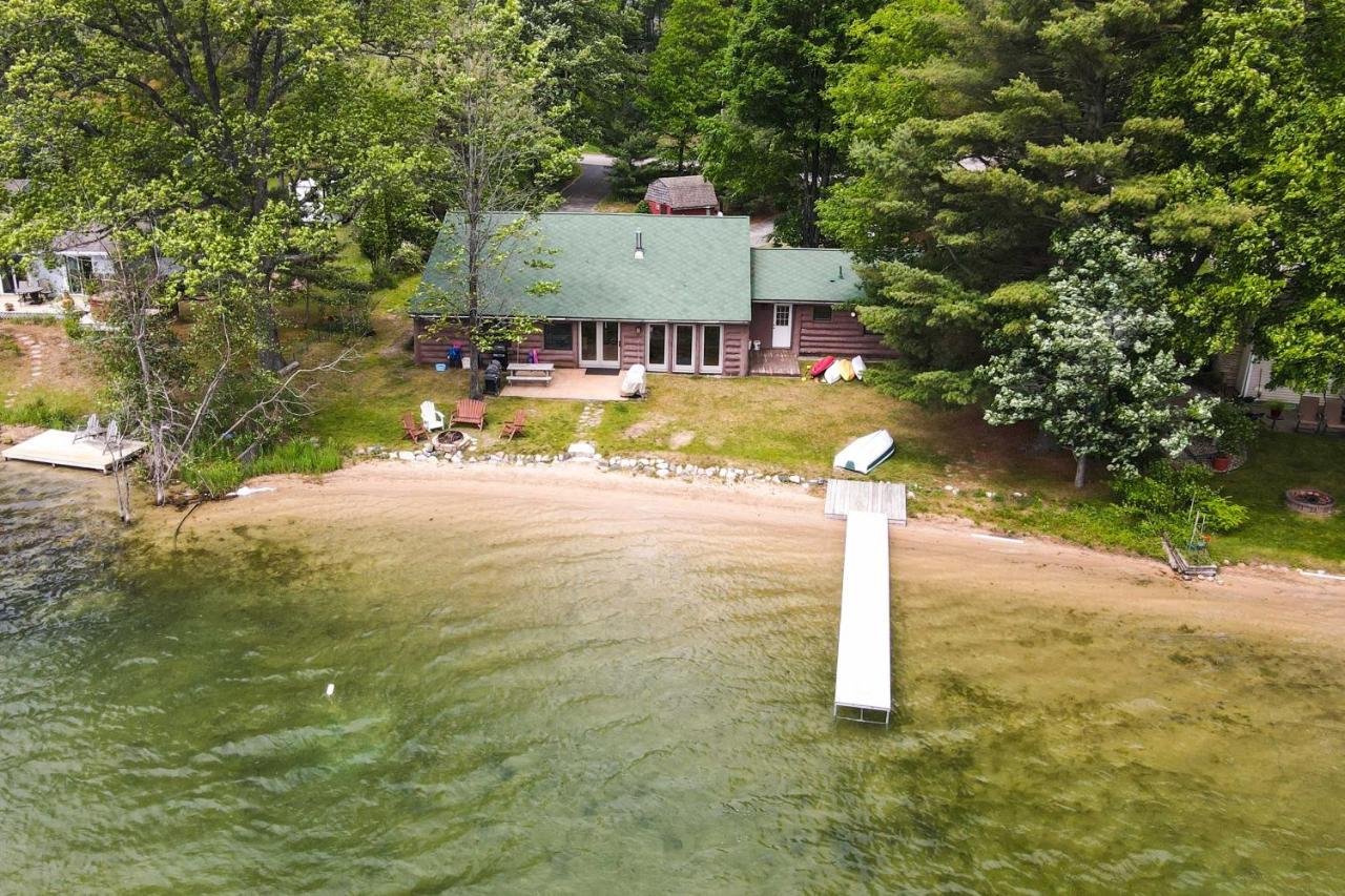 13 Mi To Downtown Quiet Lakefront Cottage 트래버스 시티 외부 사진